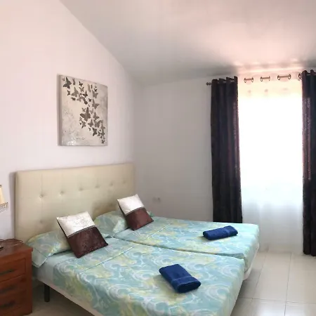 Compostela Beach Apartahotel 3*